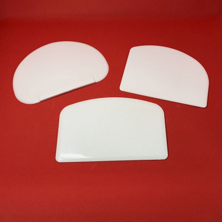 Кондитерский скребок полукруглый (1) размер 15*10 см